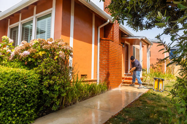 Garage Pressure Washing in South Dos Palos, CA